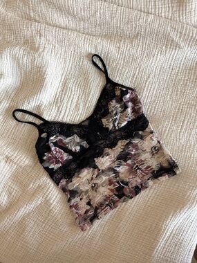 SOLD Lace Cami Tank Crop Top black purple neutral moody Grunge